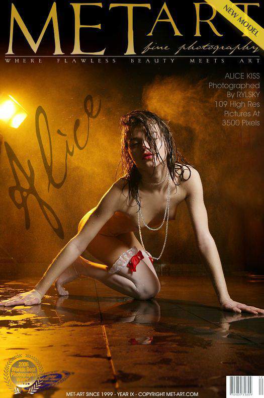 Alice Kiss – Presenting Alice
